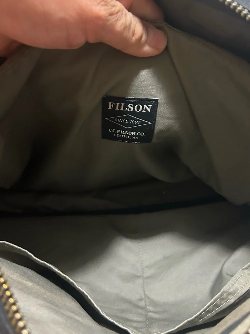 Filson Rare 24-Hour Briefcase in Black